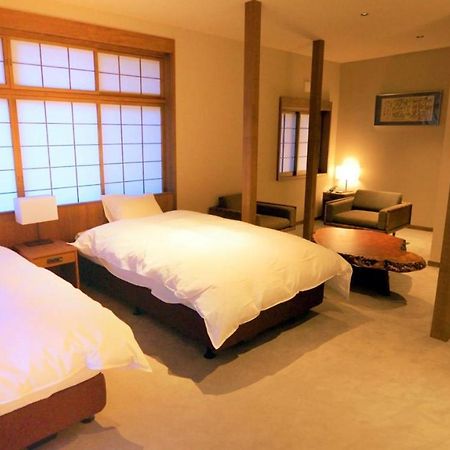 Fujiya Ryokan Yugawara Eksteriør billede