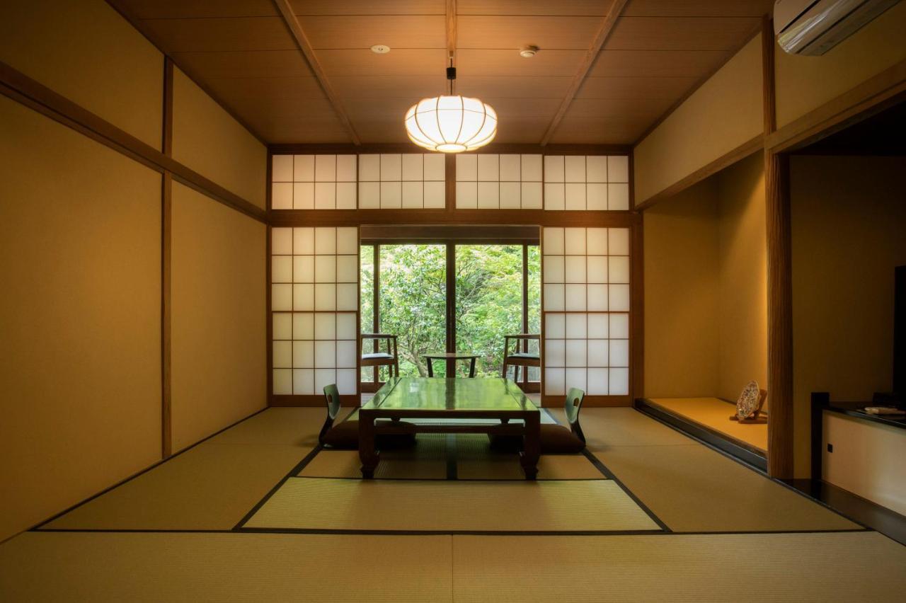 Fujiya Ryokan Yugawara Eksteriør billede