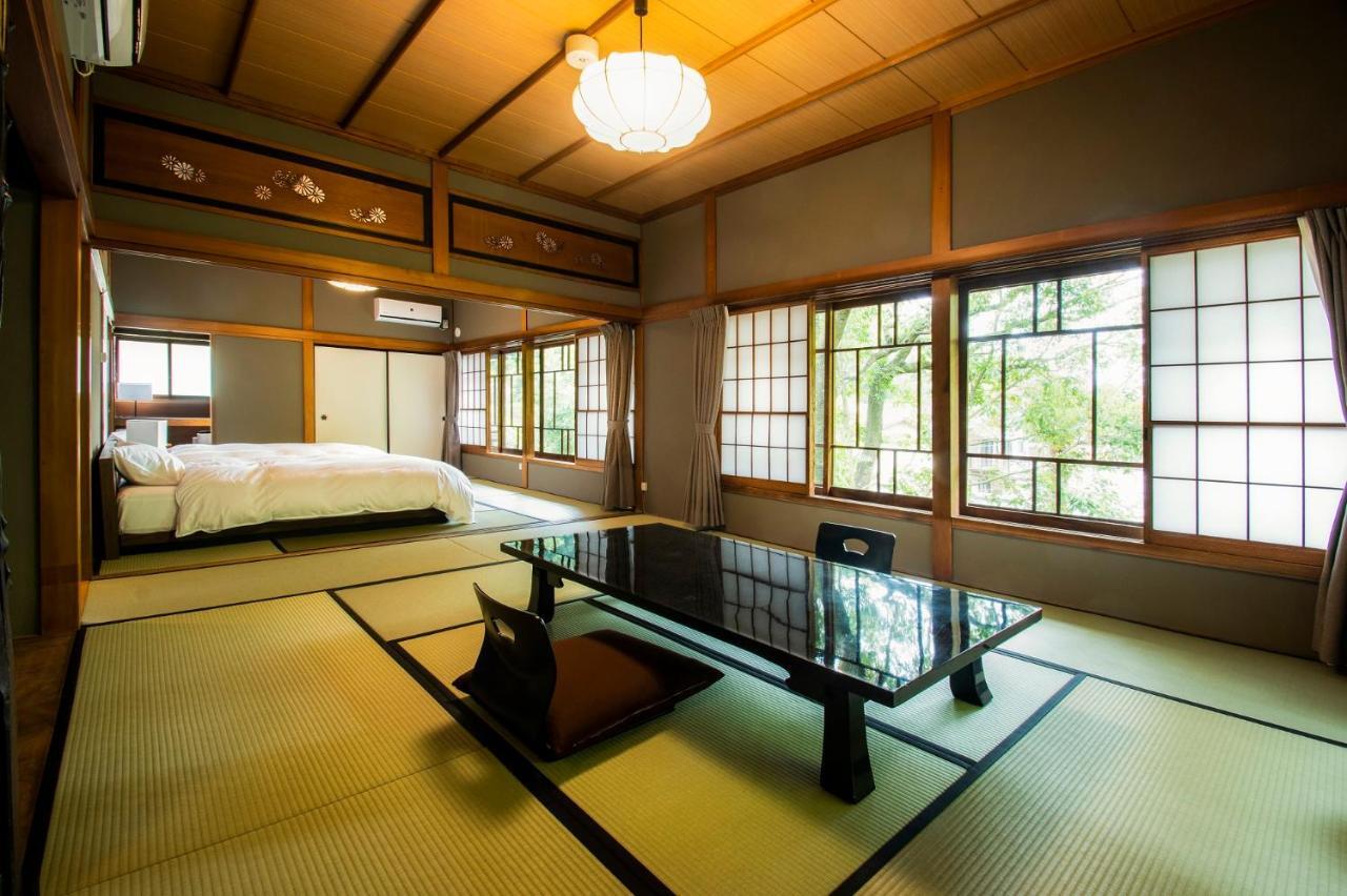 Fujiya Ryokan Yugawara Eksteriør billede